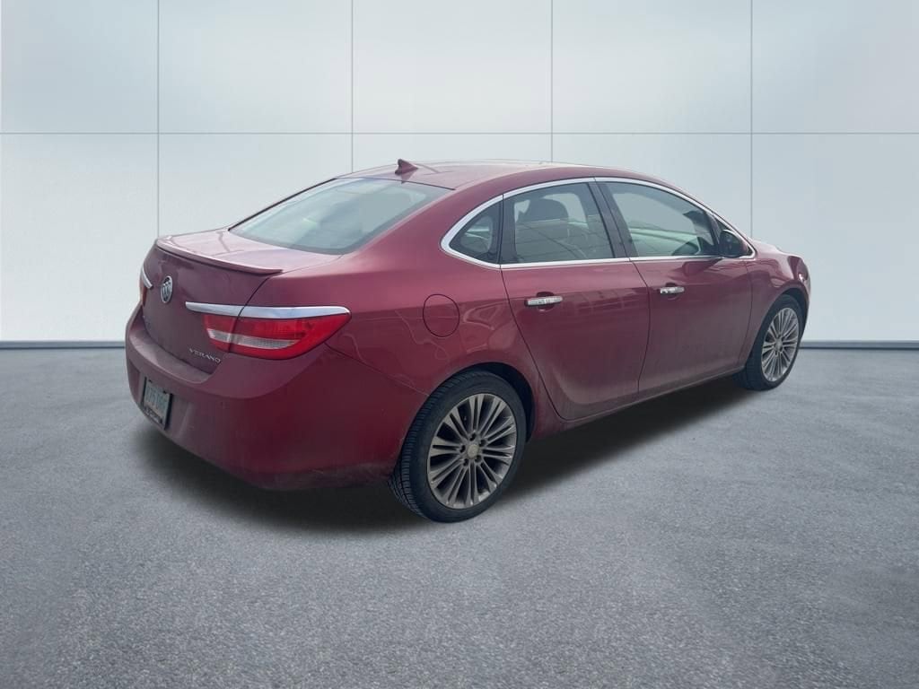 2013 Buick Verano Leather photo 3