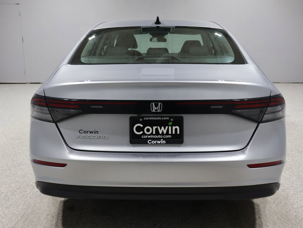 2025 Honda Accord SE photo 3