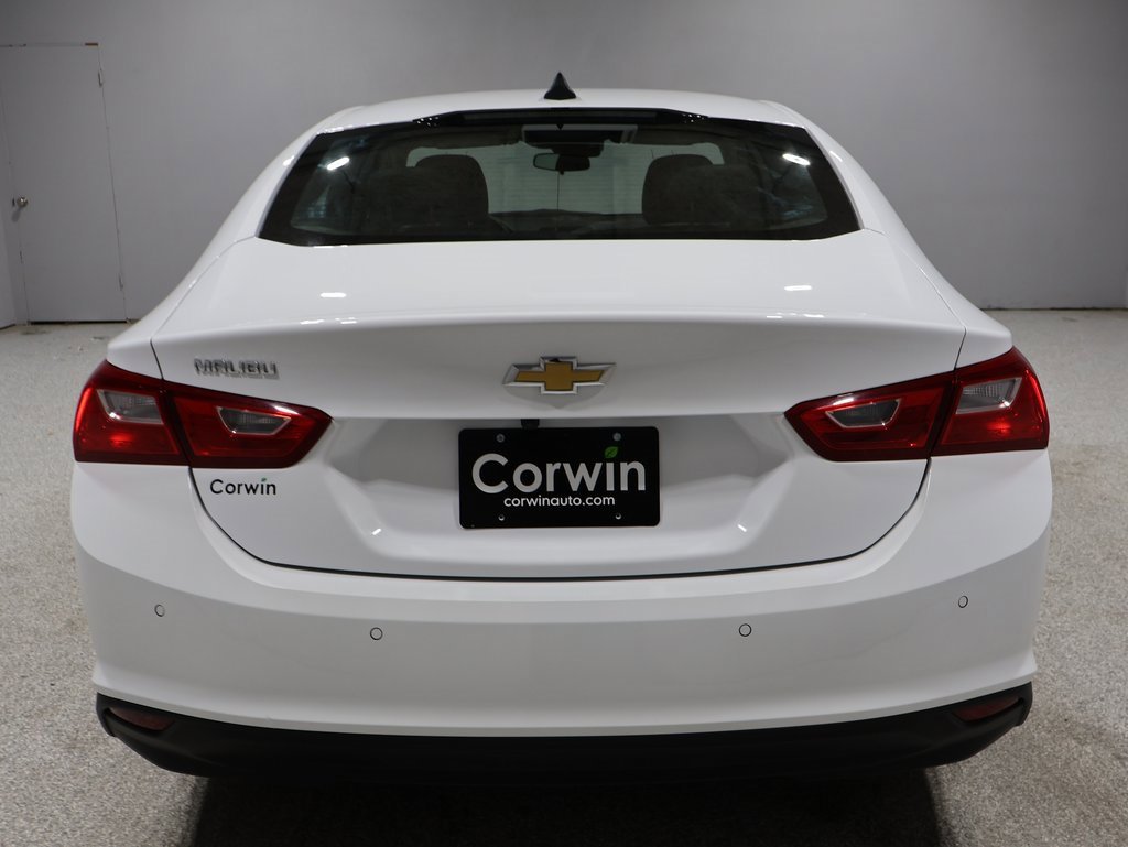 2024 Chevrolet Malibu LS photo 3