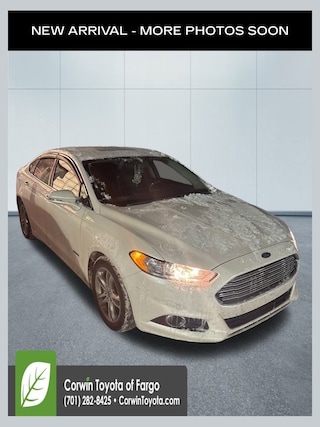 2016 Ford Fusion Energi Titanium Sedan