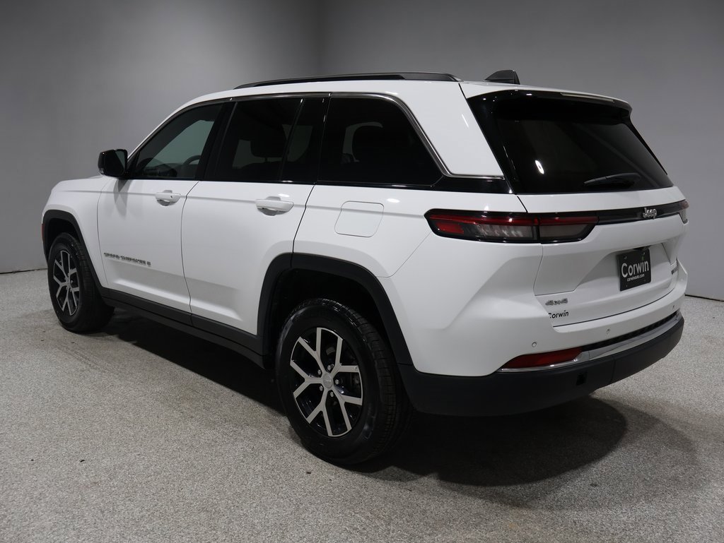 2024 Jeep Grand Cherokee Limited photo 4