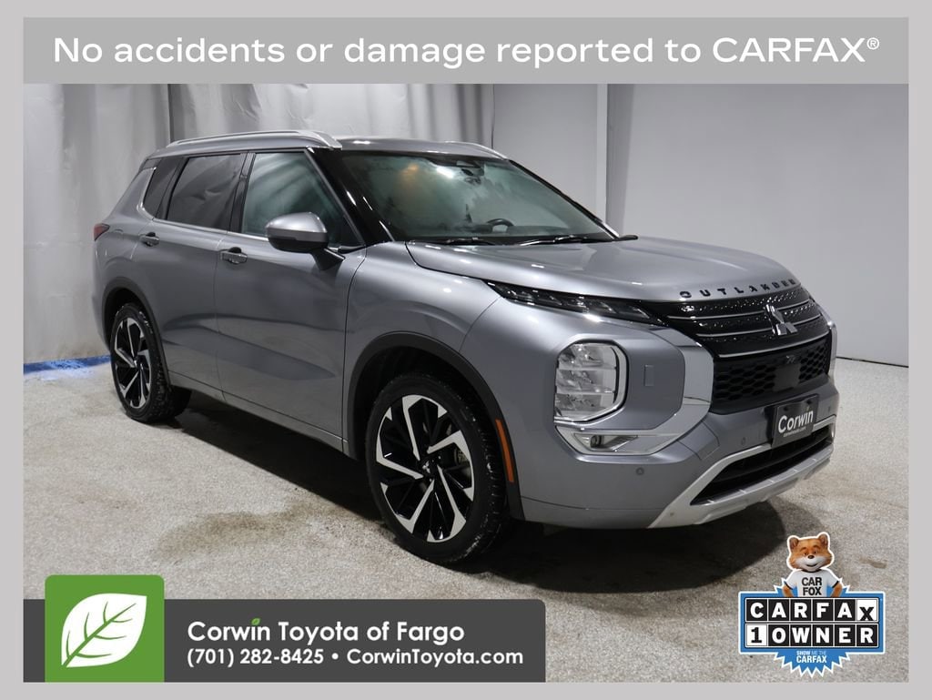 2022 Mitsubishi Outlander SEL Special Edition's photo