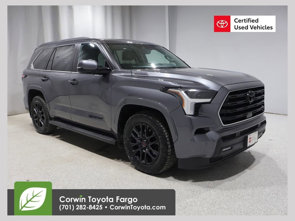 2024 Toyota Sequoia SR5 4WD i-FORCE MAX Hybrid's photo