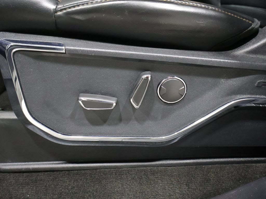 2023 Ford F-150 Platinum - Photo 13
