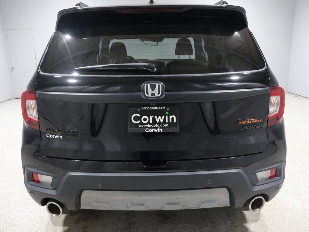 2023 Honda Passport TrailSport photo 3