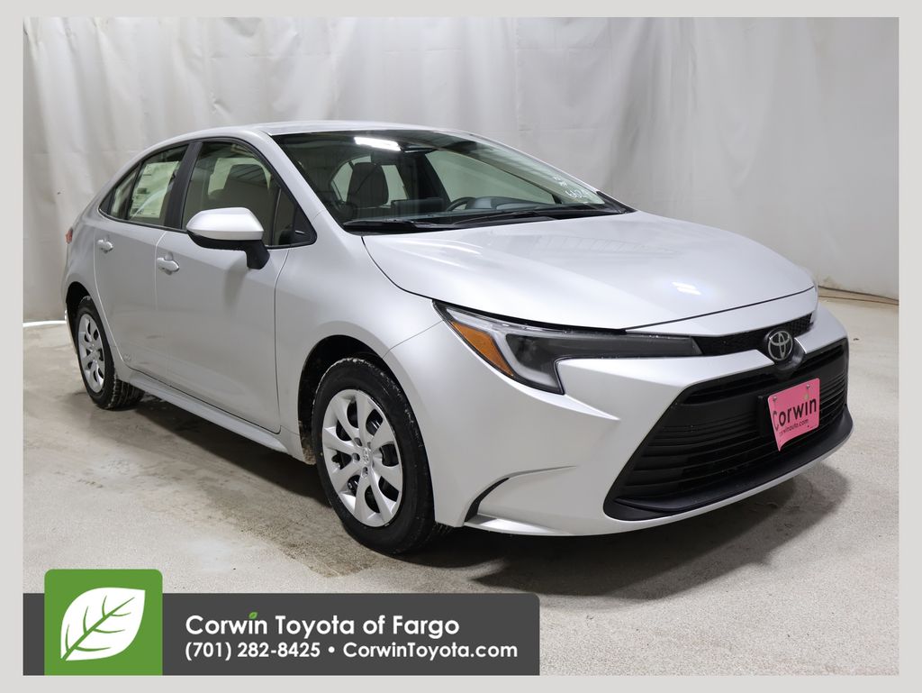 2026 Toyota Corolla LE's photo