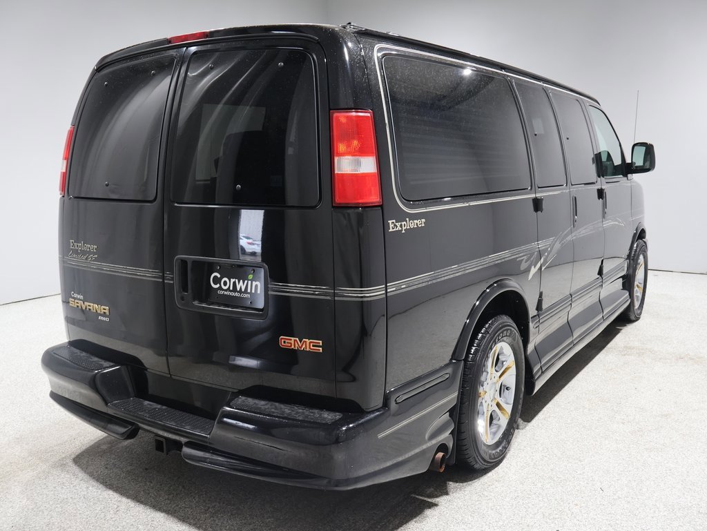 2003 Gmc Savana 1500 photo 2