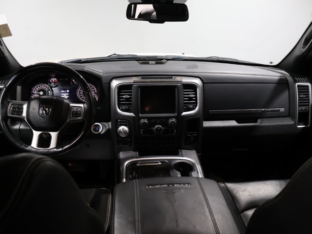 2016 RAM Ram 1500 Pickup Laramie Limited - Photo 15