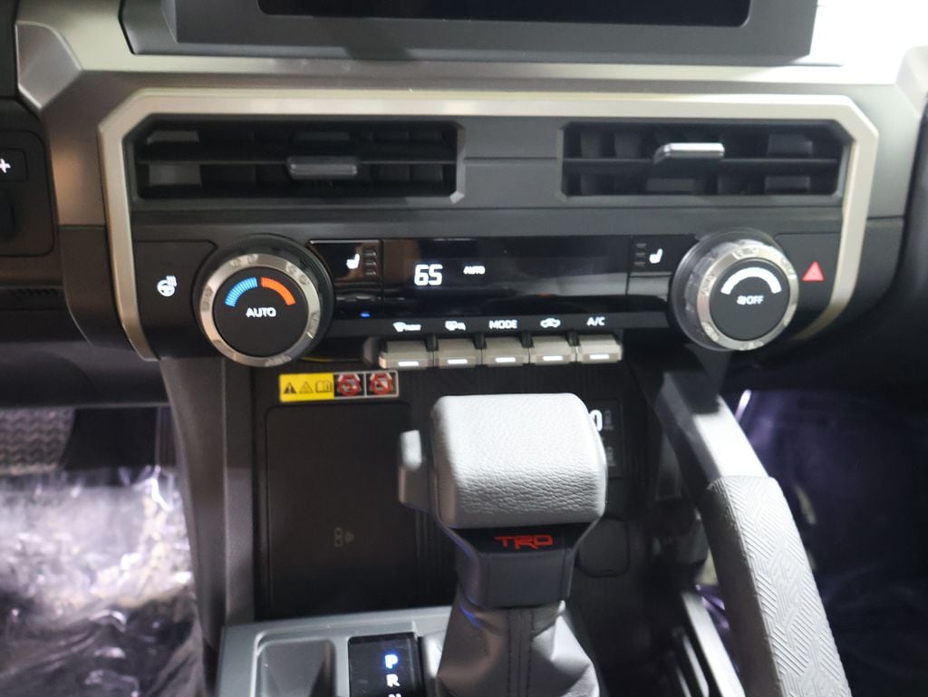 2026 Toyota Tacoma TRD Off Road - Photo 20
