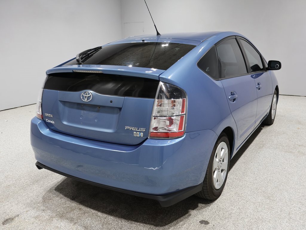 Used 2004 Toyota Prius Base with VIN JTDKB20U840101374 for sale in Fargo, ND