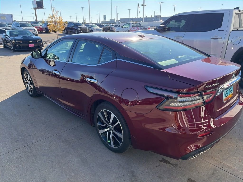 Used 2021 Nissan Maxima SV Sedan