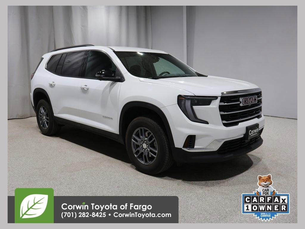2025 GMC Acadia Elevation AWD's photo