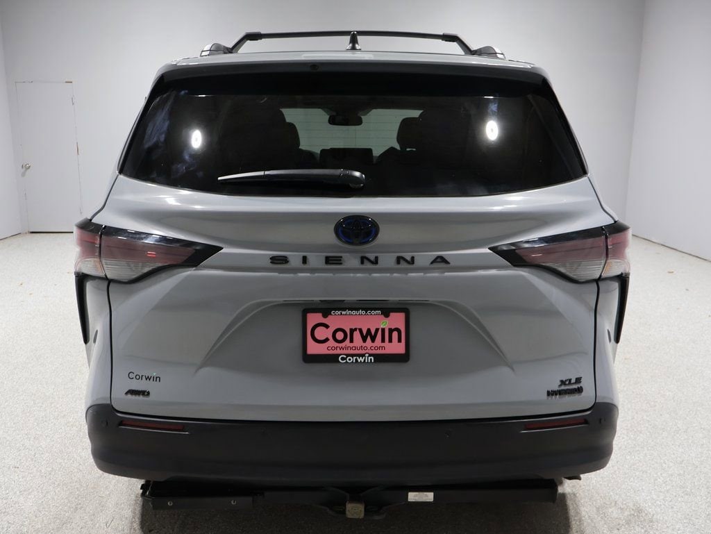 Certified 2024 Toyota Sienna Woodland Edition Van Passenger Van