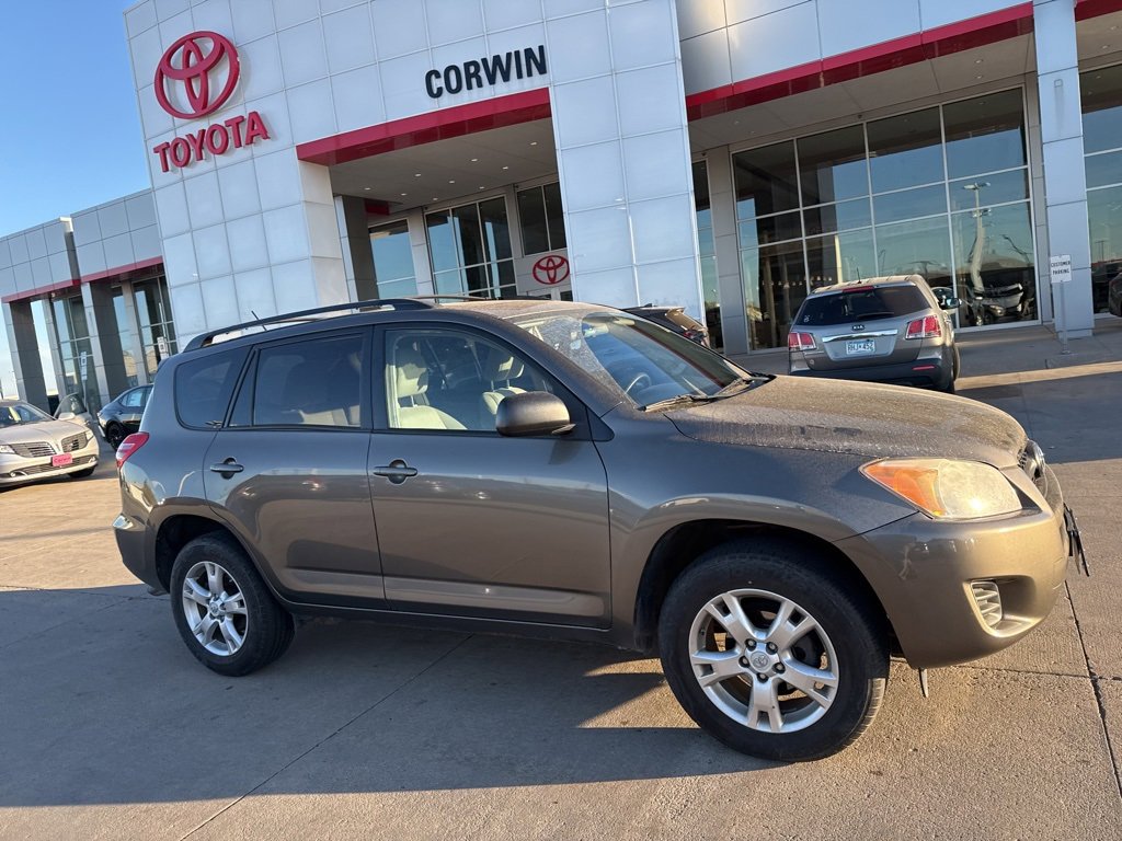 2011 Toyota RAV4 Base photo 3