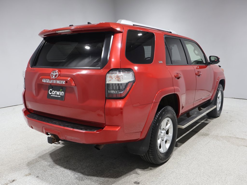 2017 Toyota 4Runner SR5 Premium photo 2