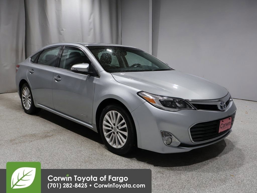 Used 2015 Toyota Avalon Hybrid XLE Touring Sedan