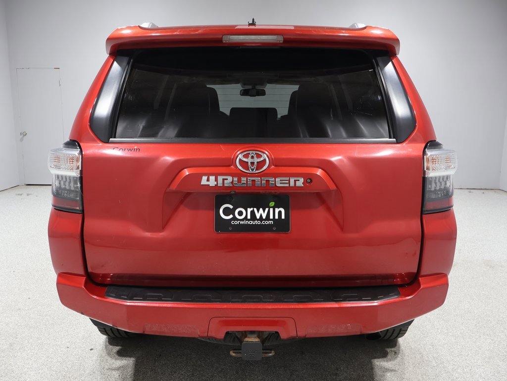2017 Toyota 4Runner SR5 Premium photo 3