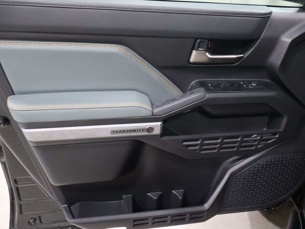 2026 Toyota Tacoma Trailhunter - Photo 9