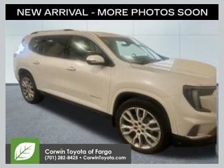 2025 GMC Acadia Denali AWD's photo
