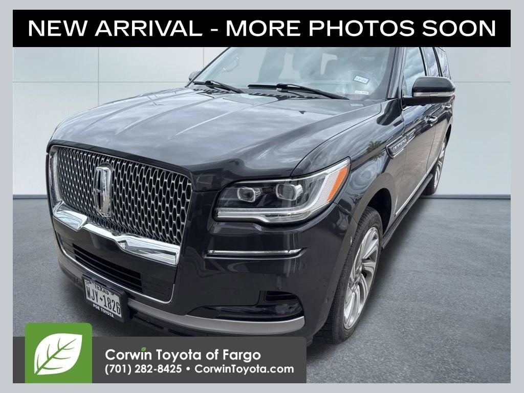 2022 Lincoln Navigator Reserve 4WD's photo