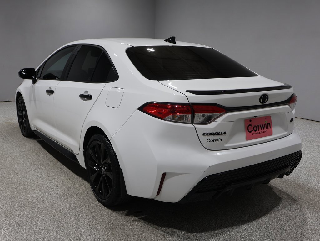 2022 Toyota Corolla SE photo 4