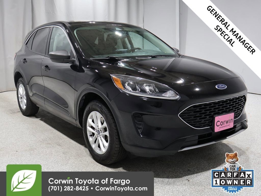 2022 Ford Escape SE's photo