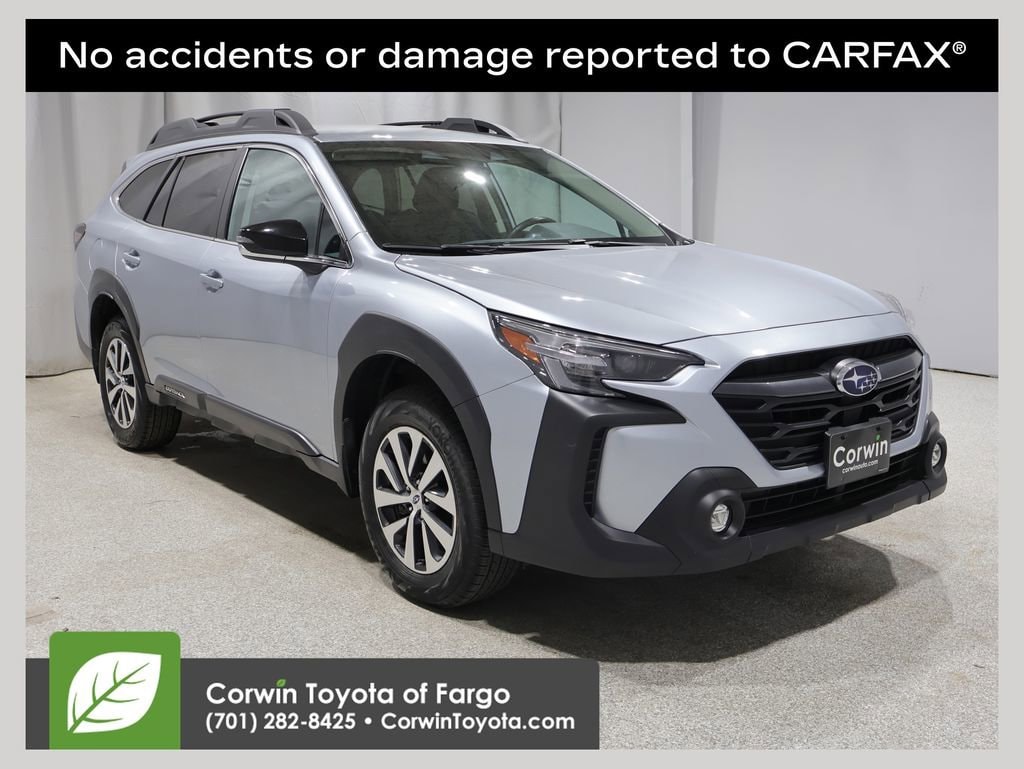 2024 Subaru Outback Premium's photo