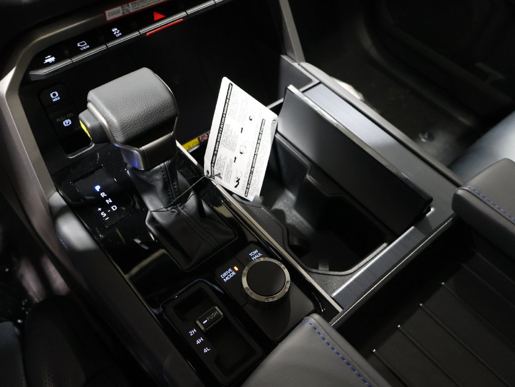 2026 Toyota Tundra Platinum - Photo 19