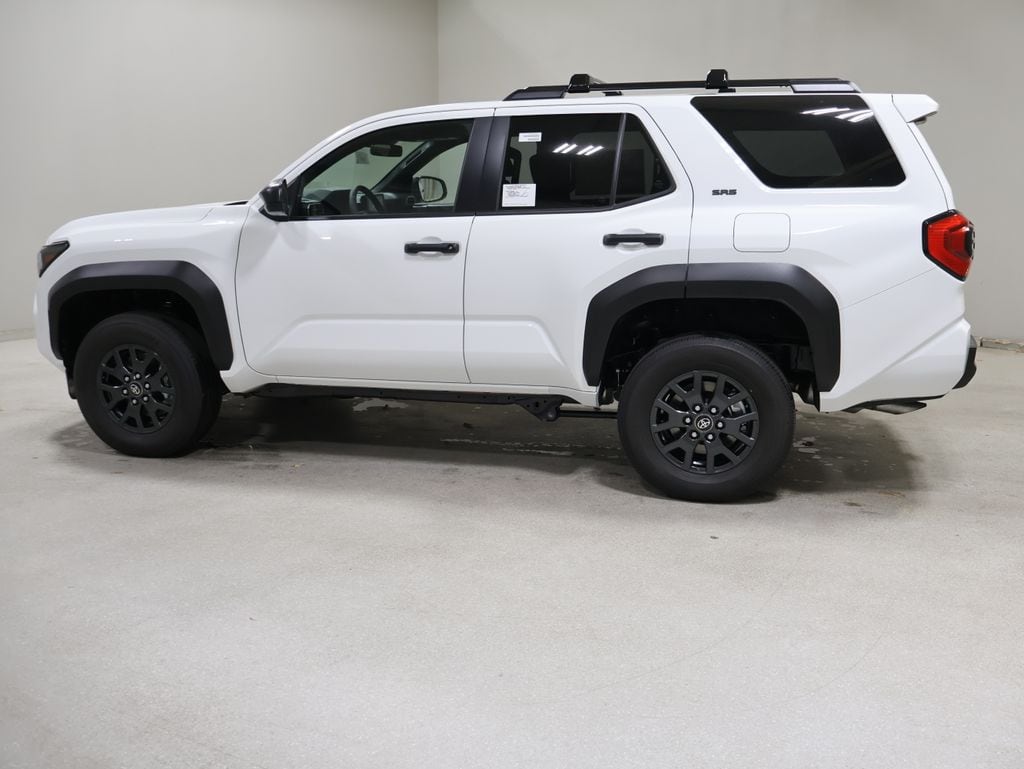 New 2025 Toyota 4Runner SR5 SUV