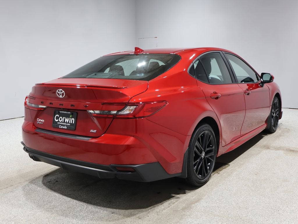 2025 Toyota Camry SE photo 2
