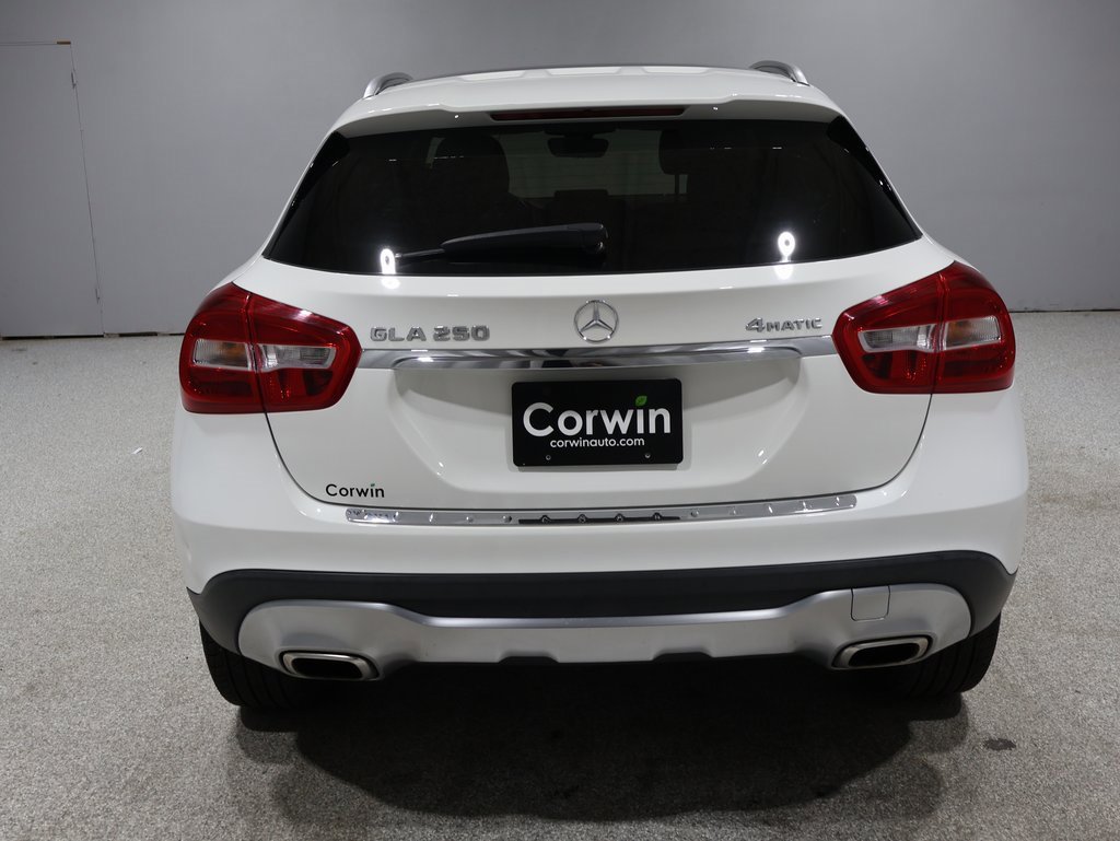 2019 Mercedes Benz GLA 250 photo 3