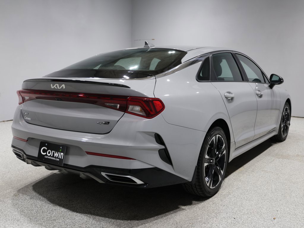 2022 Kia K5 GT-Line photo 2