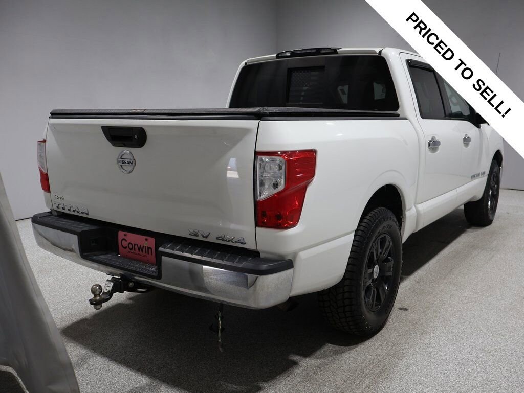 Used 2018 Nissan Titan SV Truck Crew Cab