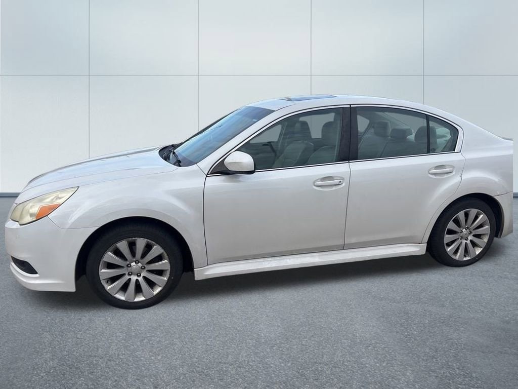 Used 2010 Subaru Legacy 2.5i Sedan