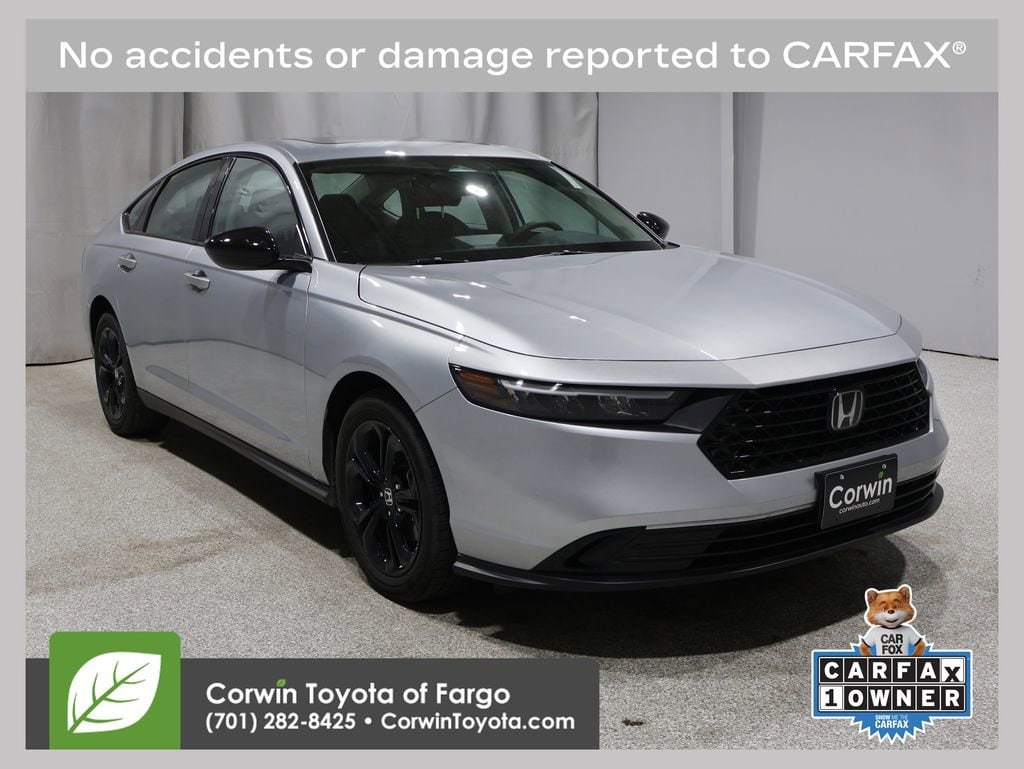 2025 Honda Accord SE's photo