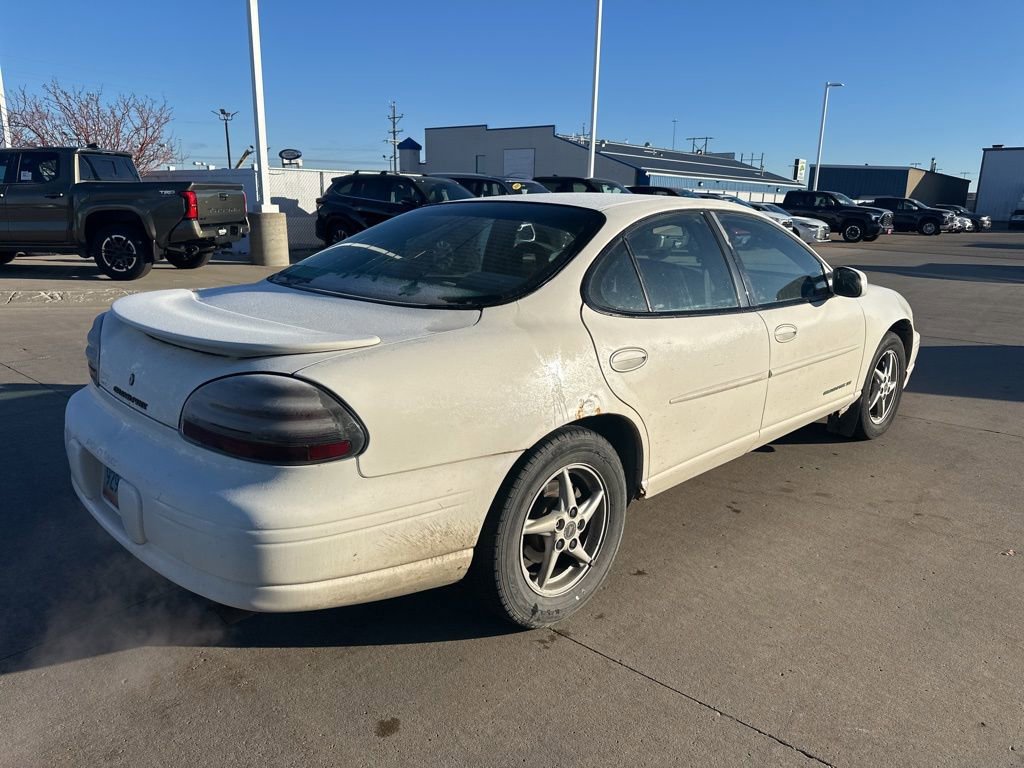 Used 2003 Pontiac Grand Prix SE with VIN 1G2WK52J63F101962 for sale in Fargo, ND