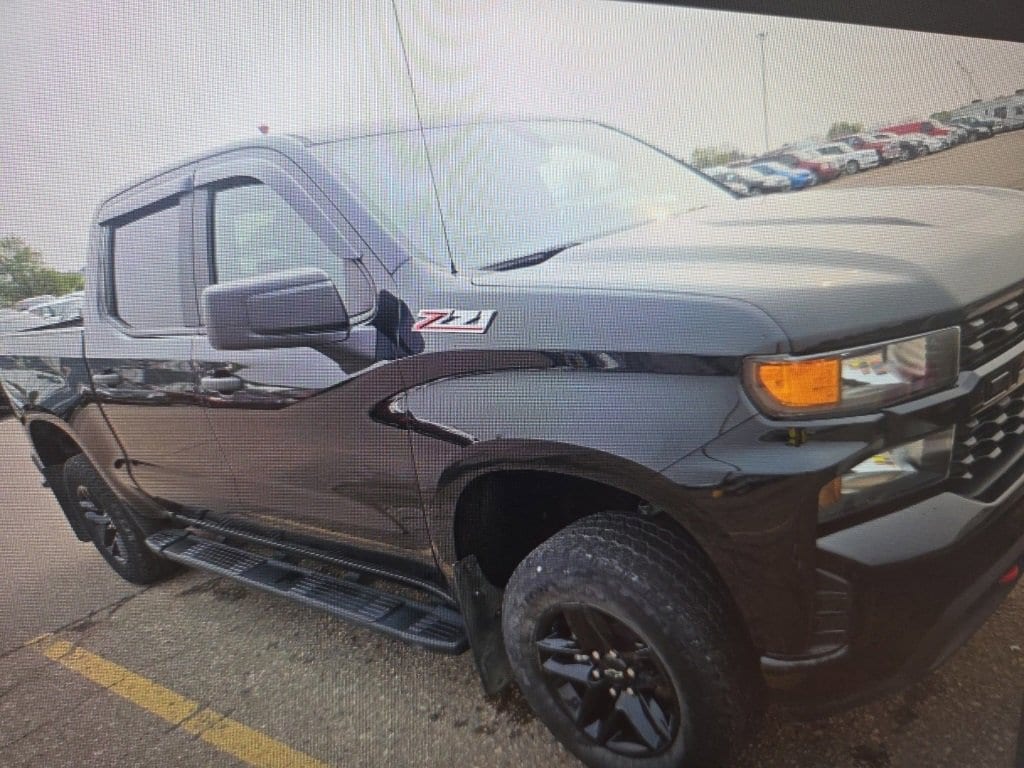 Used 2020 Chevrolet Silverado 1500 Custom Trail Boss with VIN 1GCPYCEF8LZ273094 for sale in Fargo, ND