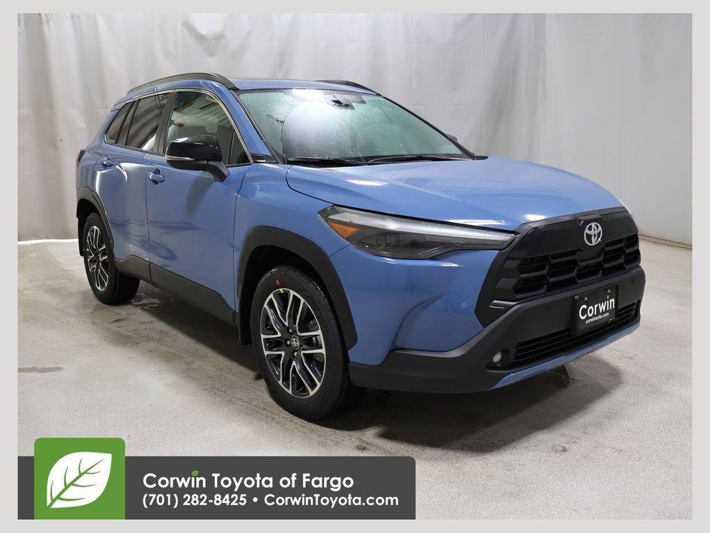 2026 Toyota Corolla Cross XLE's photo
