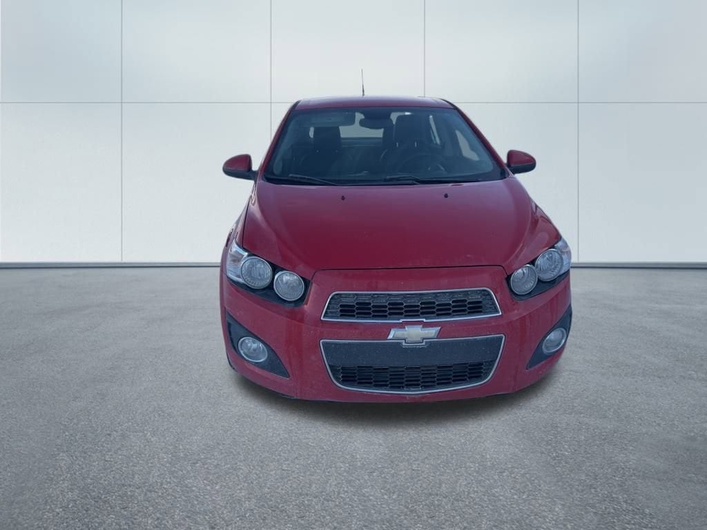 2013 Chevrolet Sonic LTZ photo 2