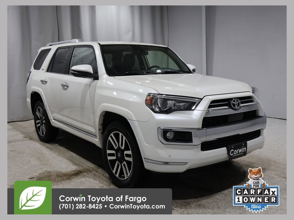 2020 Toyota 4Runner Limited's photo