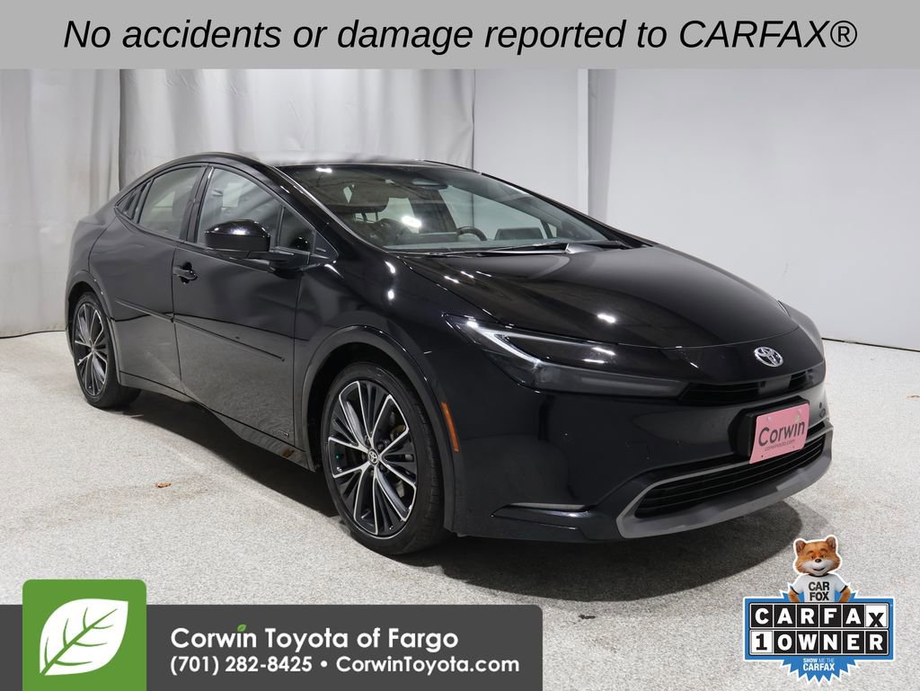 2024 Toyota Prius Limited's photo