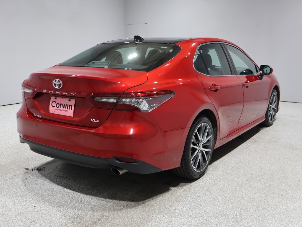 2024 Toyota Camry XLE photo 2