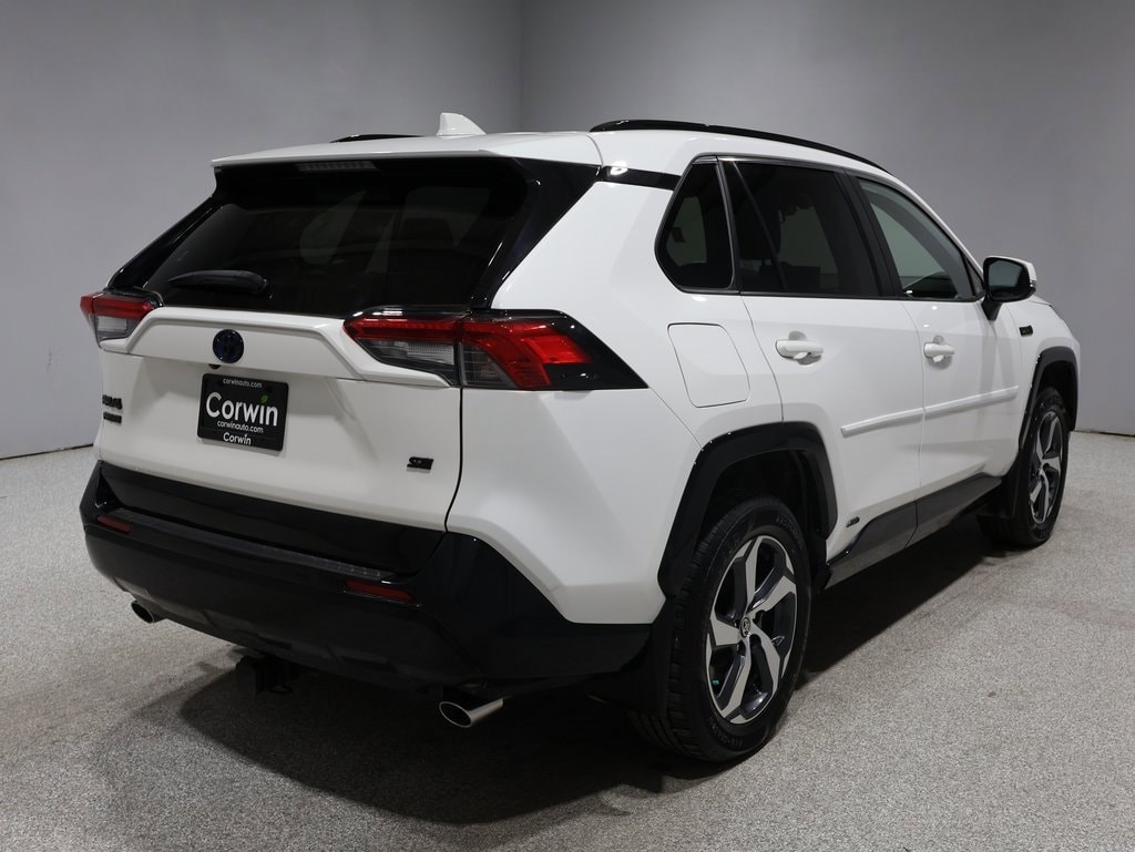 Used 2021 Toyota RAV4 SE with VIN JTMAB3FV0MD048485 for sale in Fargo, ND