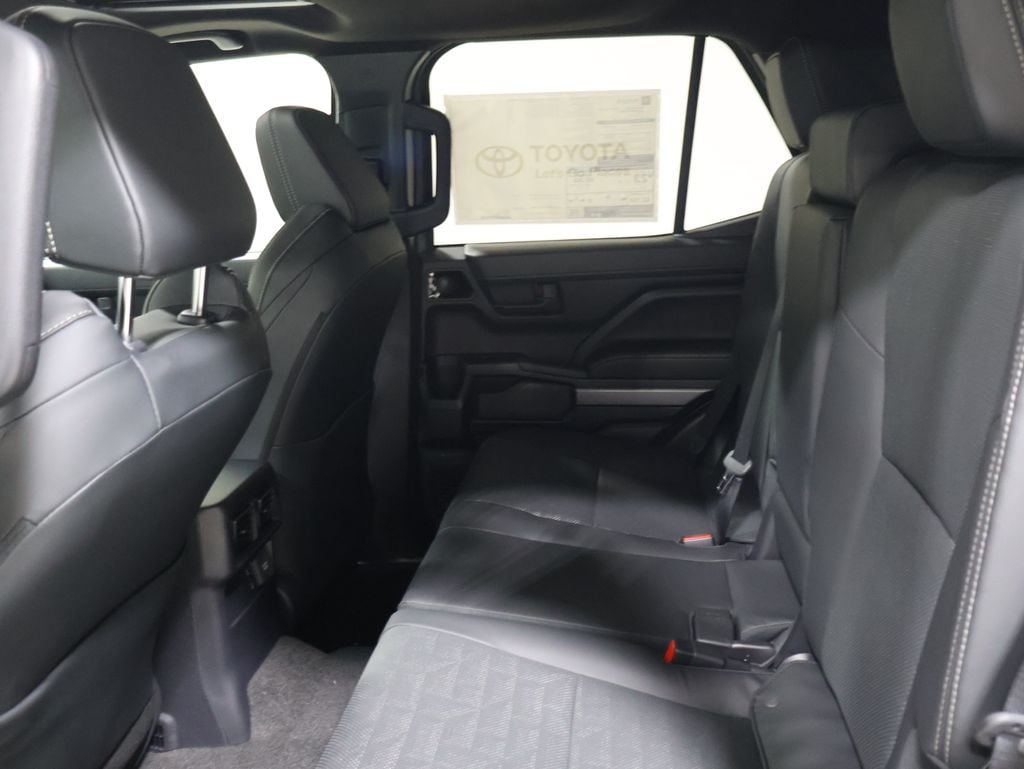 2026 Toyota 4Runner TRD Off-Road Premium - Photo 10