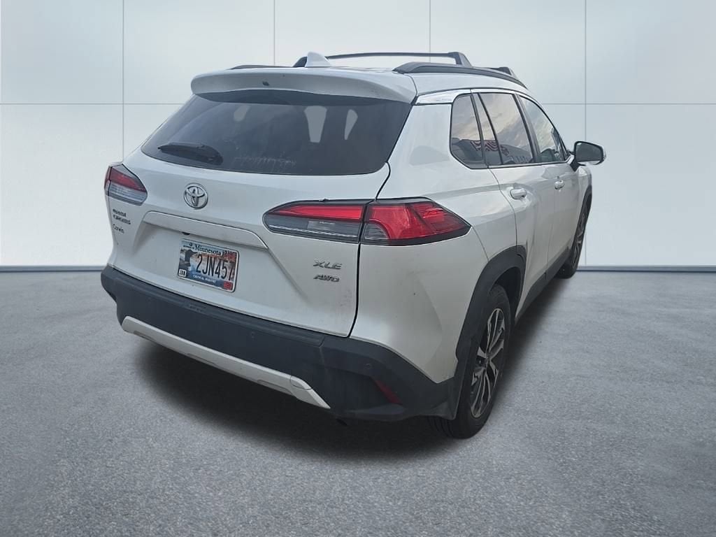 Used 2024 Toyota Corolla Cross XLE SUV