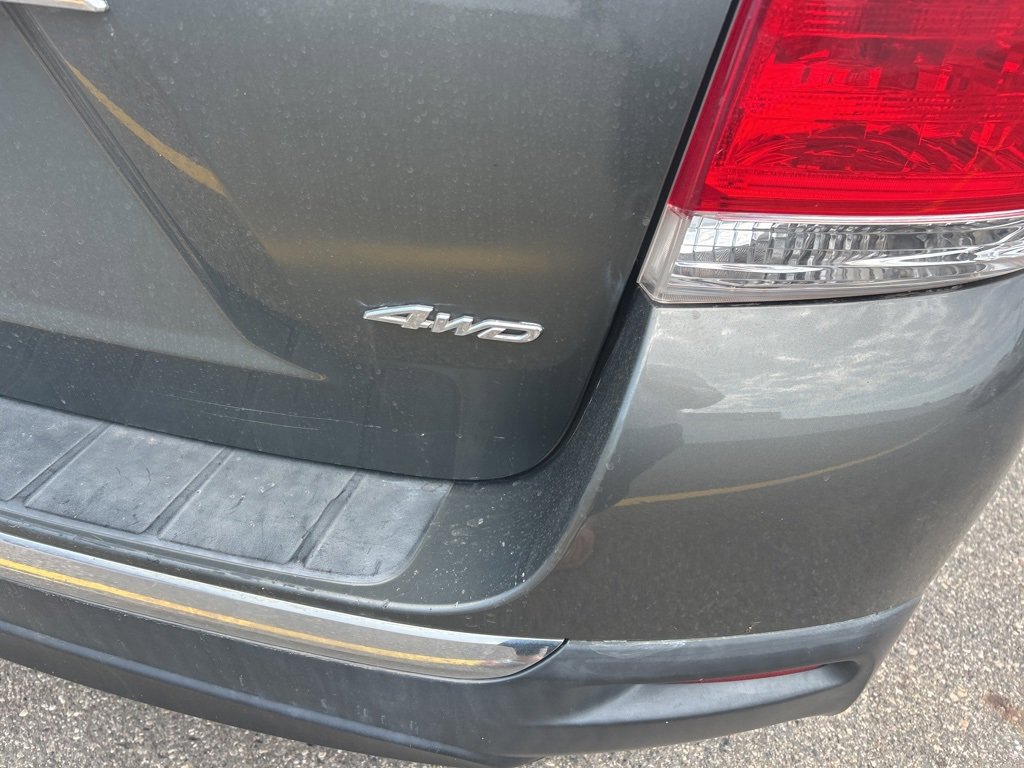 2012 Toyota Highlander Base photo 3