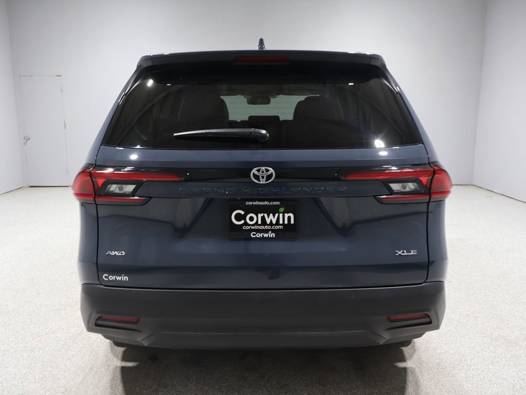 Certified 2025 Toyota Grand Highlander XLE SUV