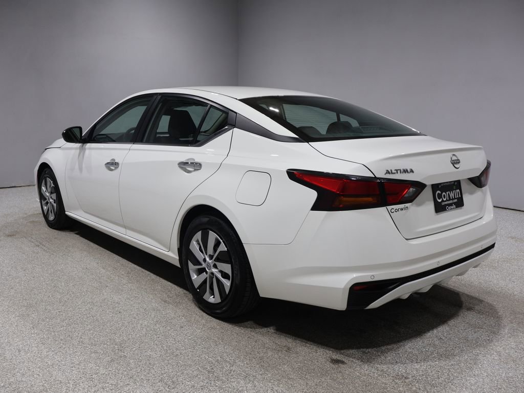 2024 Nissan Altima 2.5 S photo 4