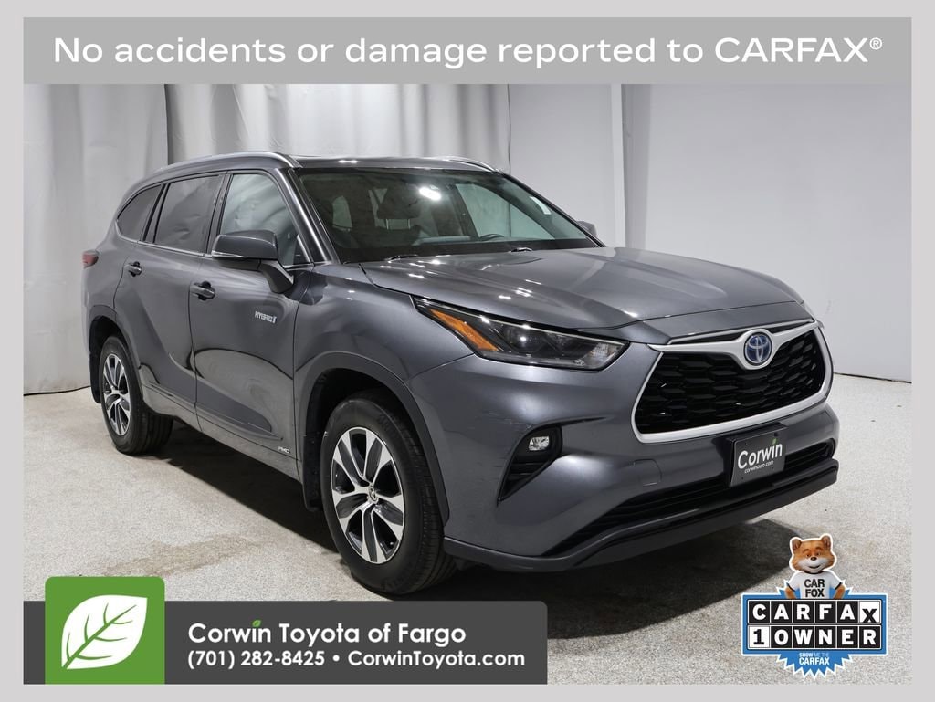 2021 Toyota Highlander XLE's photo