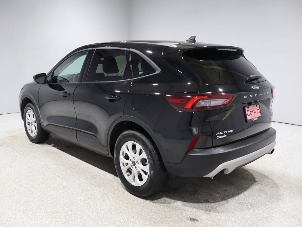 2025 Ford Escape Active photo 4